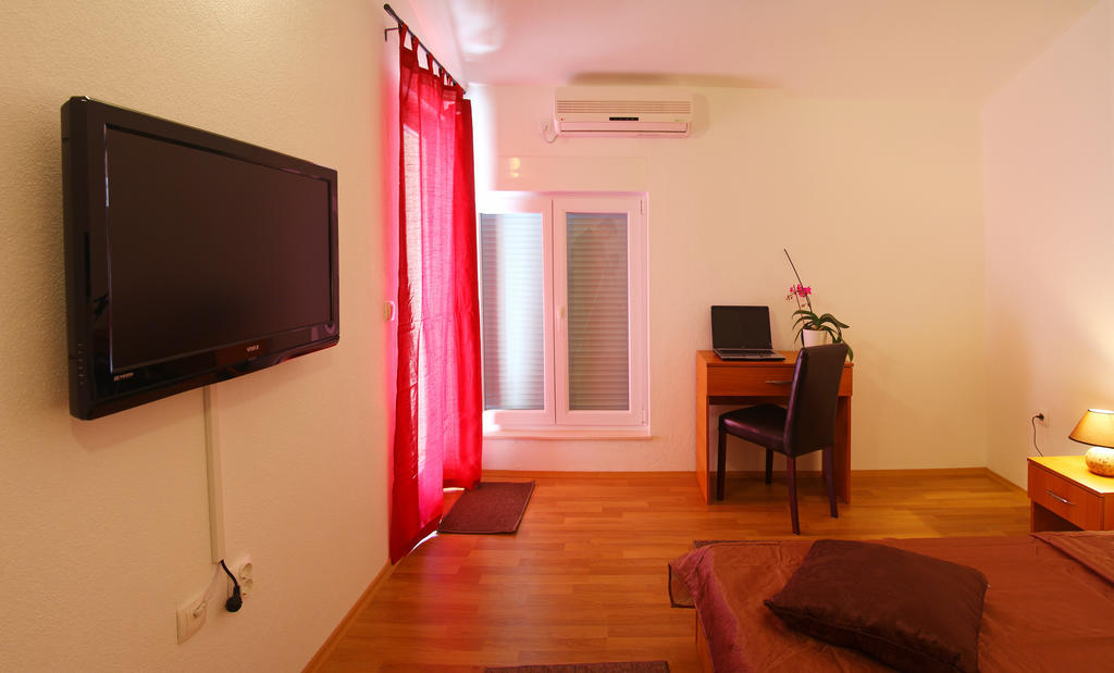 Guesthouse Liska موستار الغرفة الصورة