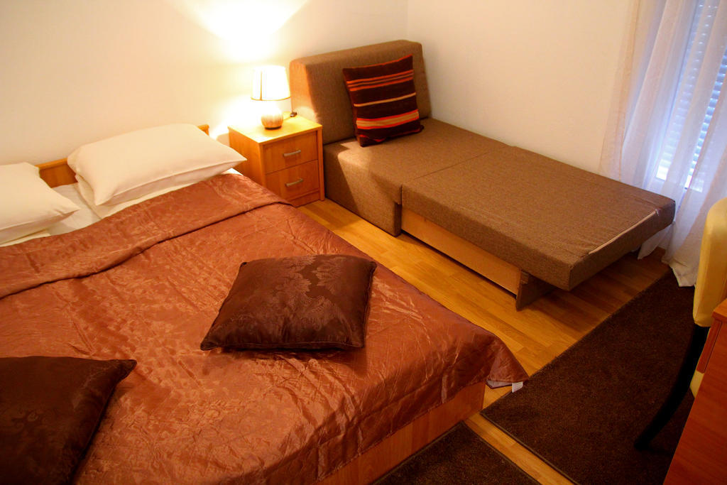 Guesthouse Liska موستار المظهر الخارجي الصورة